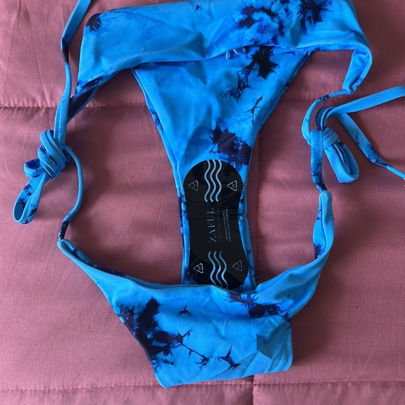 Zaful New Blue Bikini - Picture 2 of 3